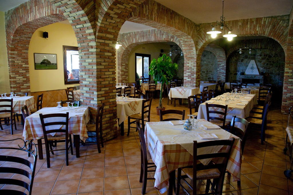 Masseria Rocca Di Gonato Castelbuono  Exterior foto